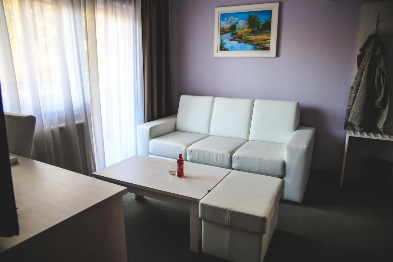 סלאבונסקי ברוד Art Hotel מראה חיצוני תמונה