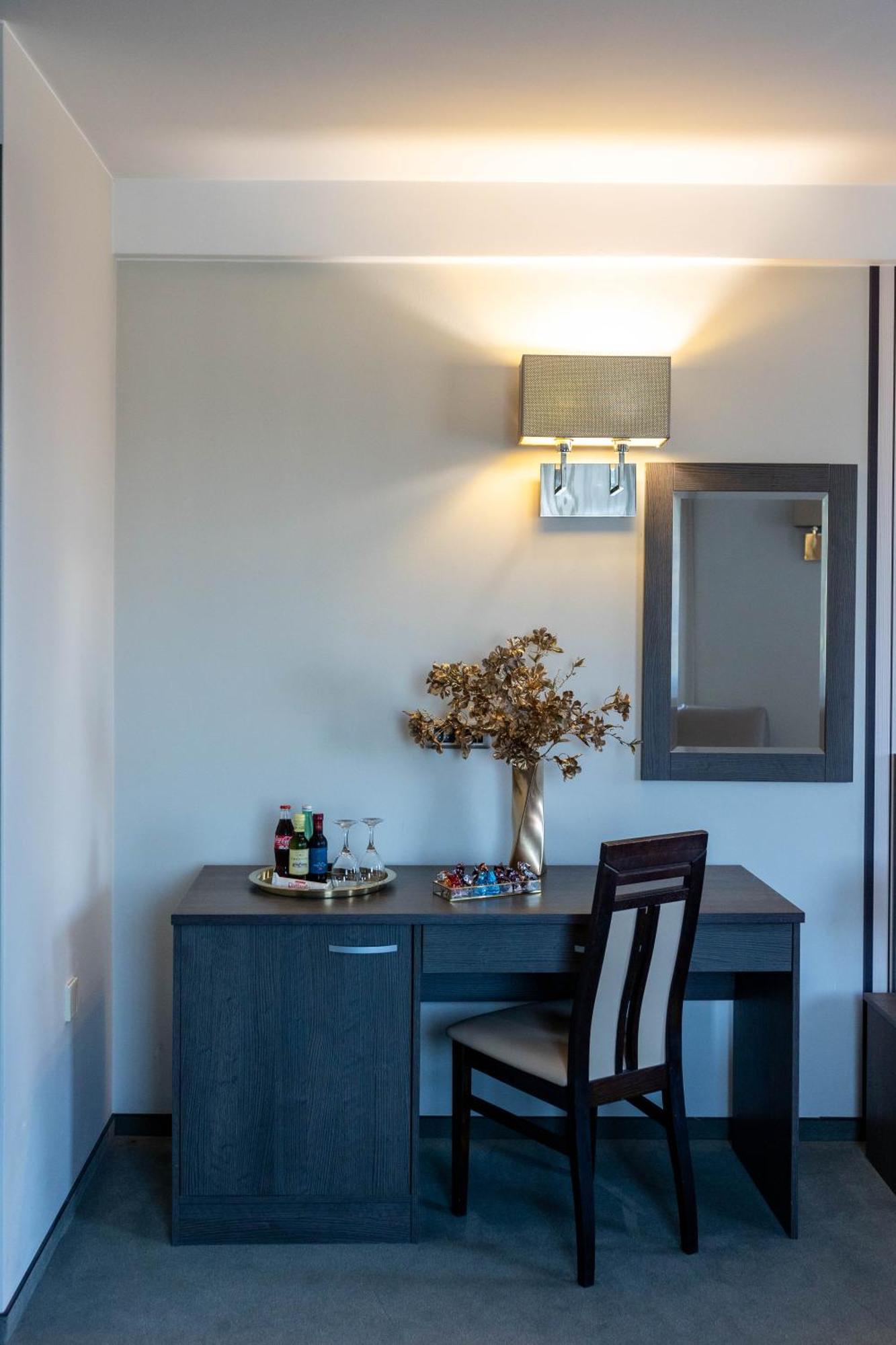 סלאבונסקי ברוד Art Hotel מראה חיצוני תמונה