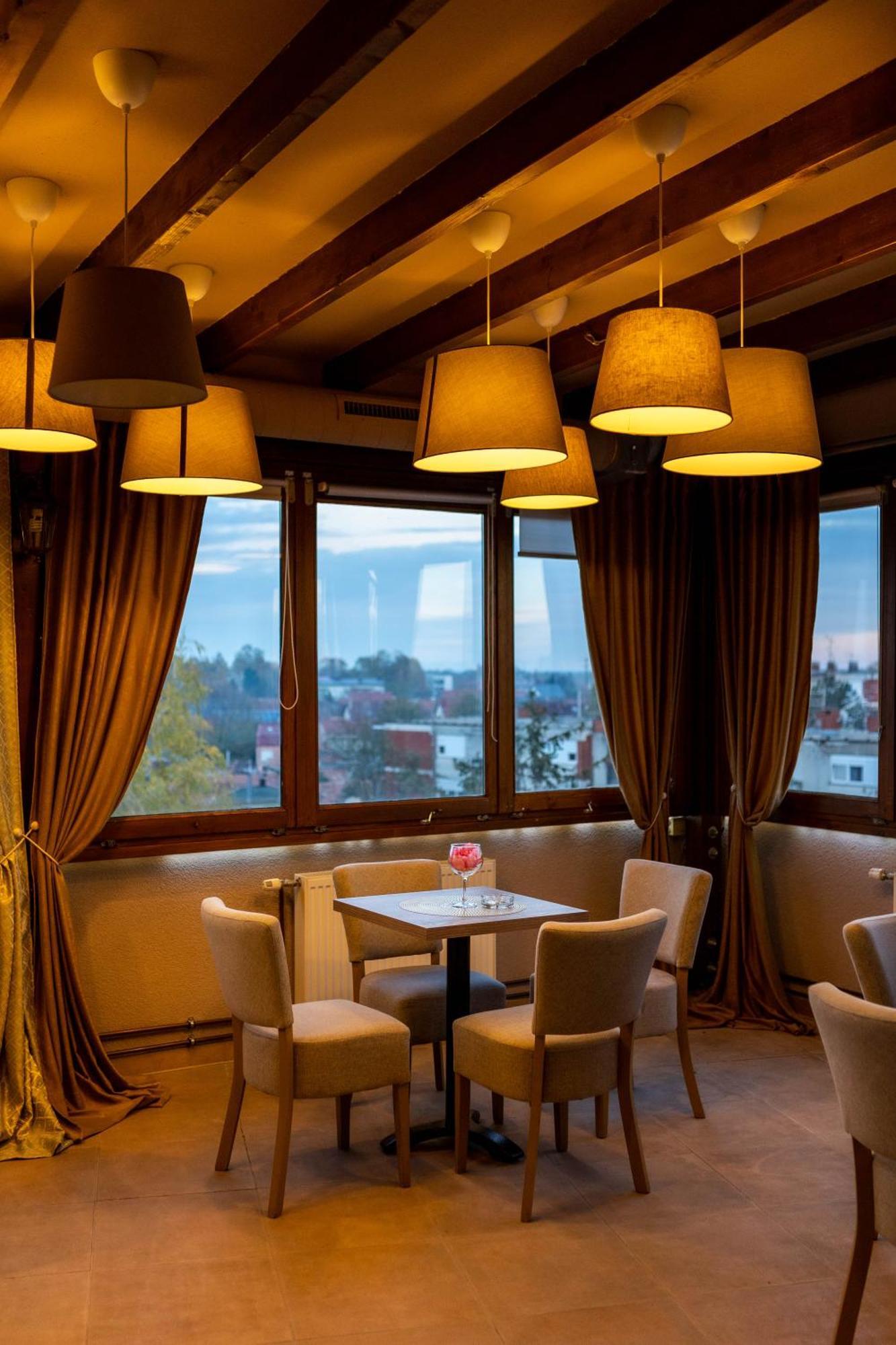 סלאבונסקי ברוד Art Hotel מראה חיצוני תמונה