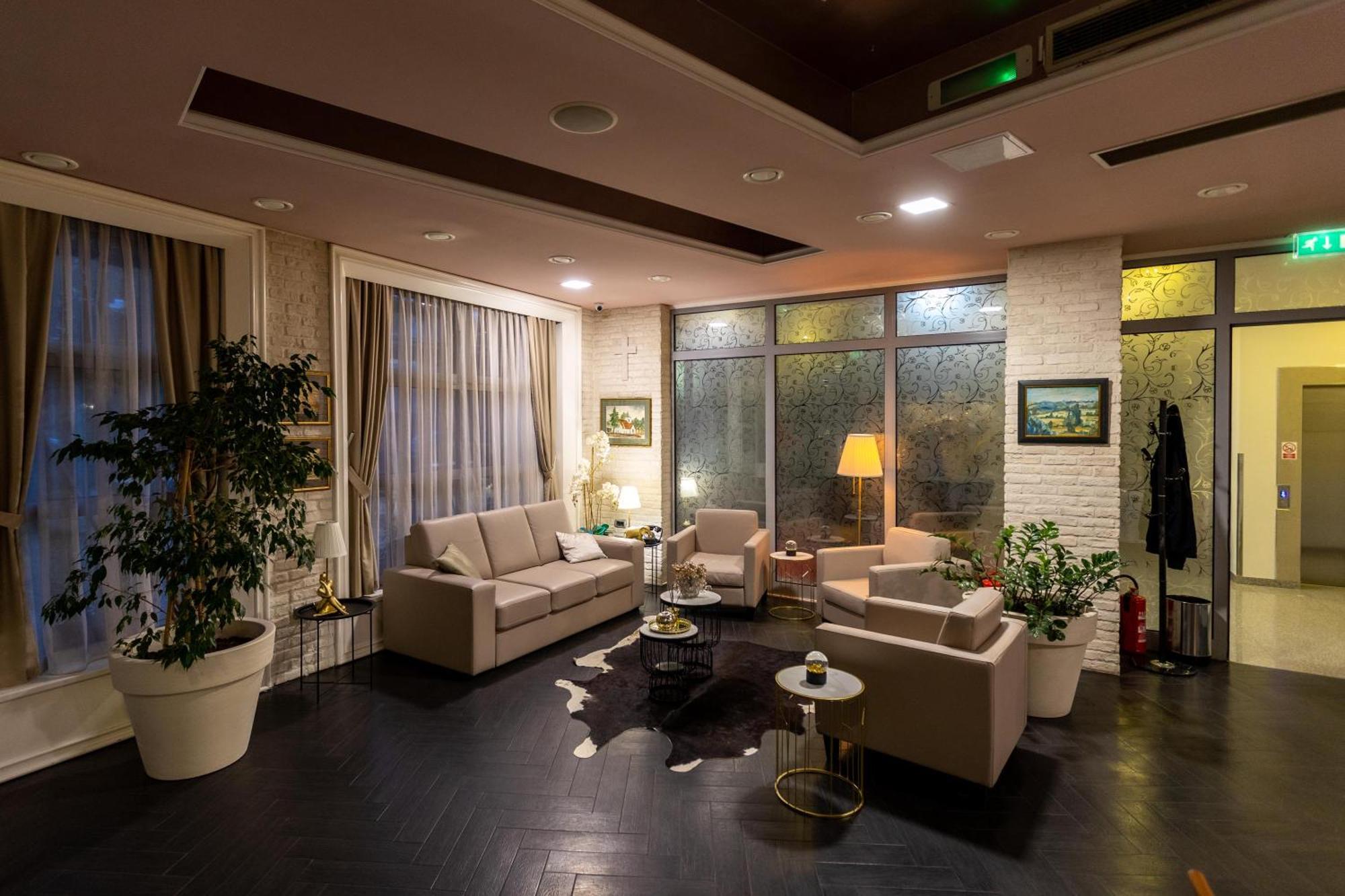 סלאבונסקי ברוד Art Hotel מראה חיצוני תמונה