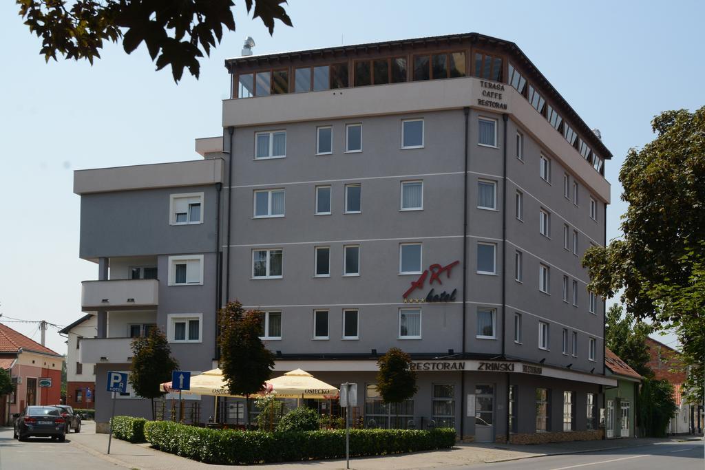 סלאבונסקי ברוד Art Hotel מראה חיצוני תמונה